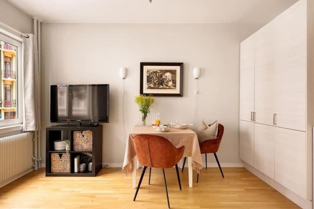 Praktisk 1-Roms Leilighet Oslo Exteriér fotografie